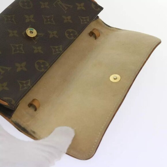LOUIS VUITTON Monogram Pochette Twin GM Shoulder Bag - Picture 5 of 7